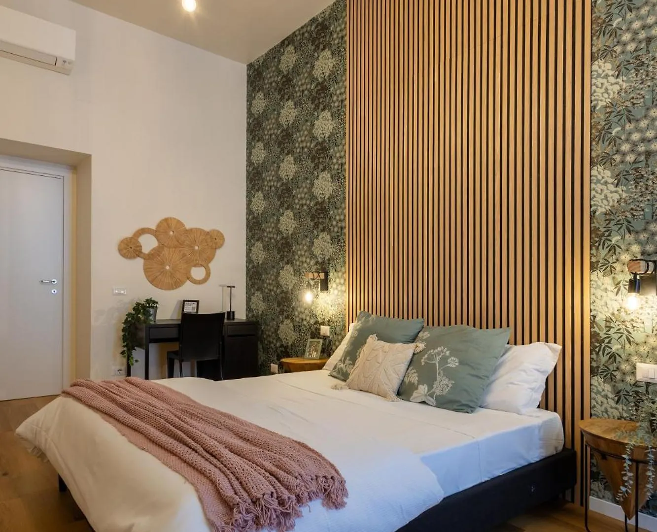 Isabella Stylish Apartment With Garden Řím