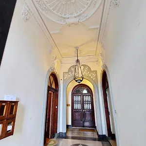  Apartamento Cavour 2 Bedrooms