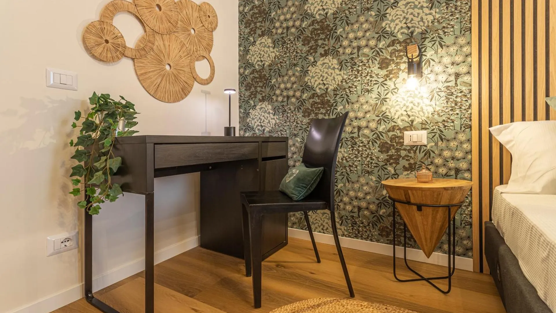 Isabella Stylish Apartment With Garden Rome